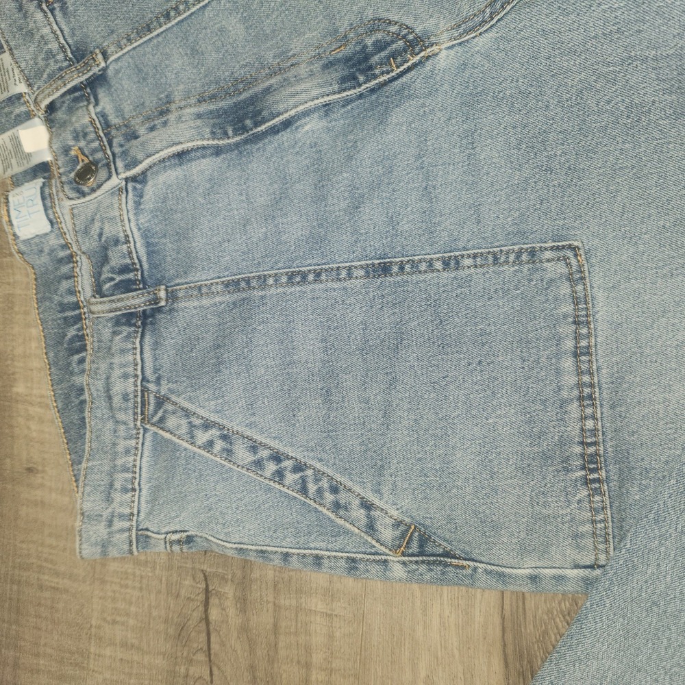 Time and Tru Womens High Rise Wide Leg Utility Jeans Light Wash Blue Denim Y2K - Picture 3 of 15